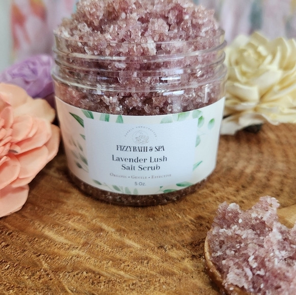 Handmade Lavender Lush‎ Salt Scrub - Picture 2 of 5